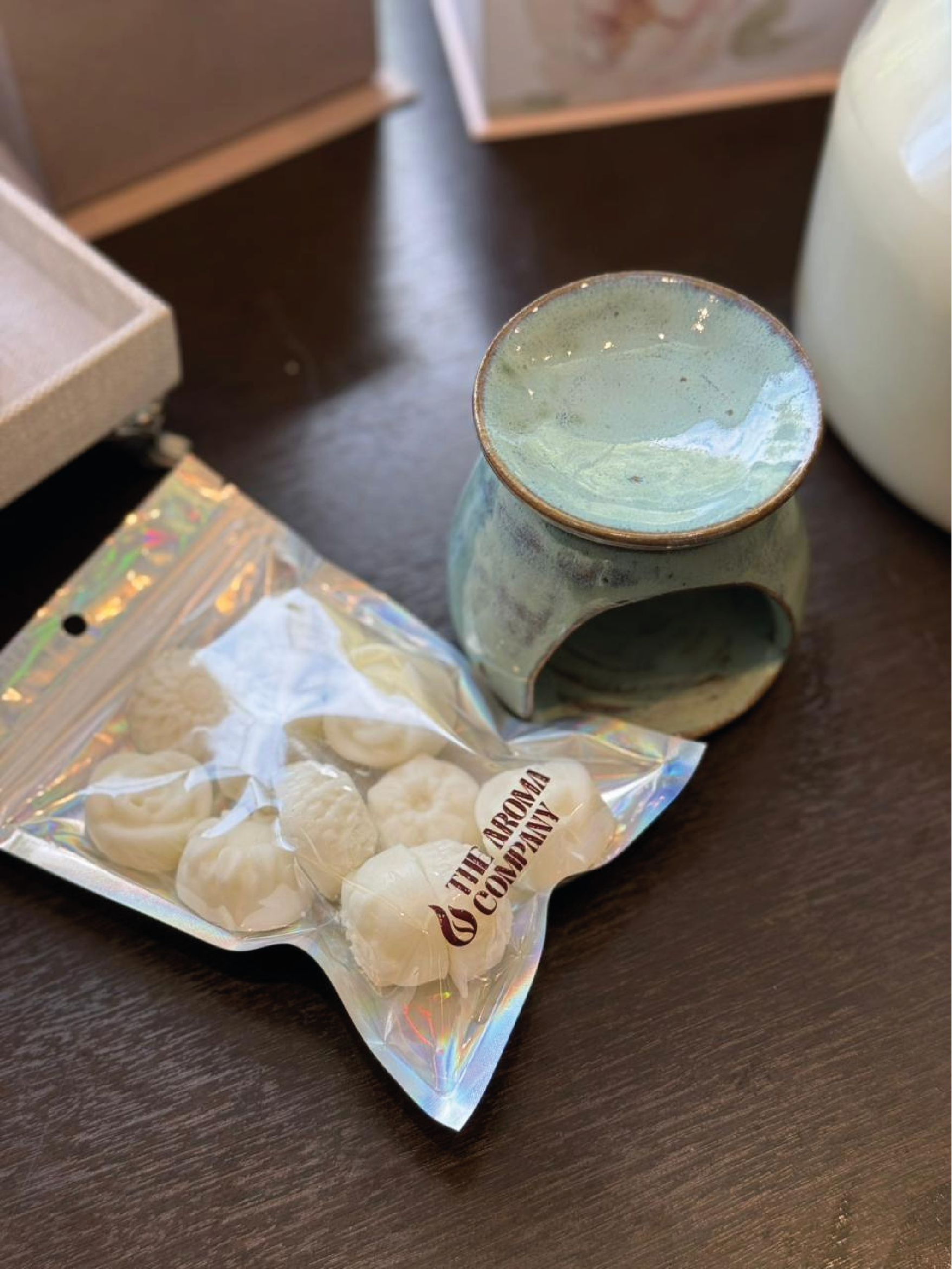 Hornito de cerámica más bombones aromáticos
